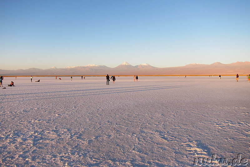 Sonnenuntergang an der Laguna Tebinquiche, Atacamawüste, Chile