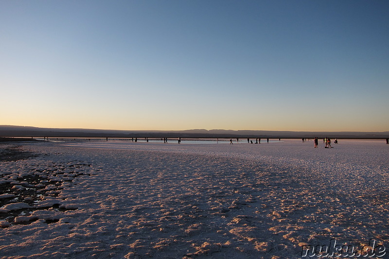 Sonnenuntergang an der Laguna Tebinquiche, Atacamawüste, Chile