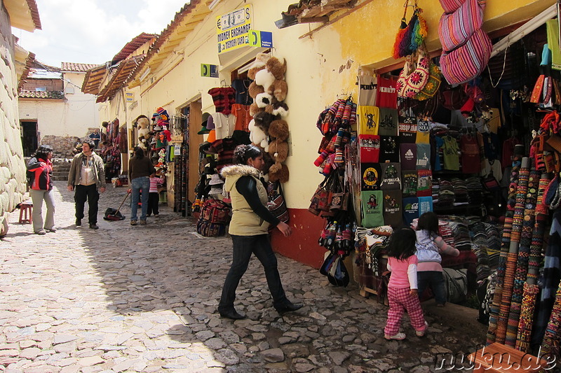 Souvenirshops in Cusco, Peru