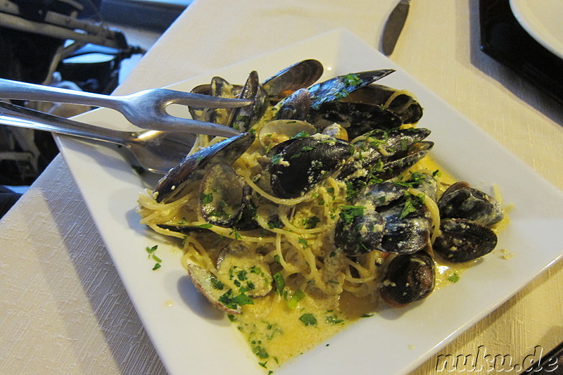 Spaghetti mit Muscheln im Ristorante L'Ancora in Livorno, Italien