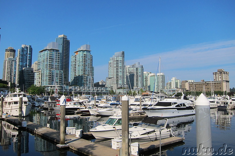 Spaziergang an der Waterfront von Vancouver, Kanada