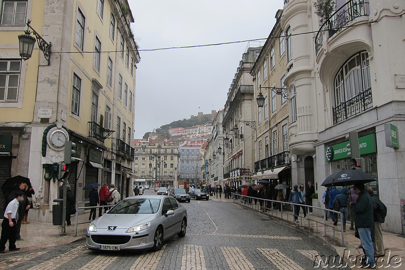 Spaziergang durch den Stadtteil Baixa von Lissabon, Portugal