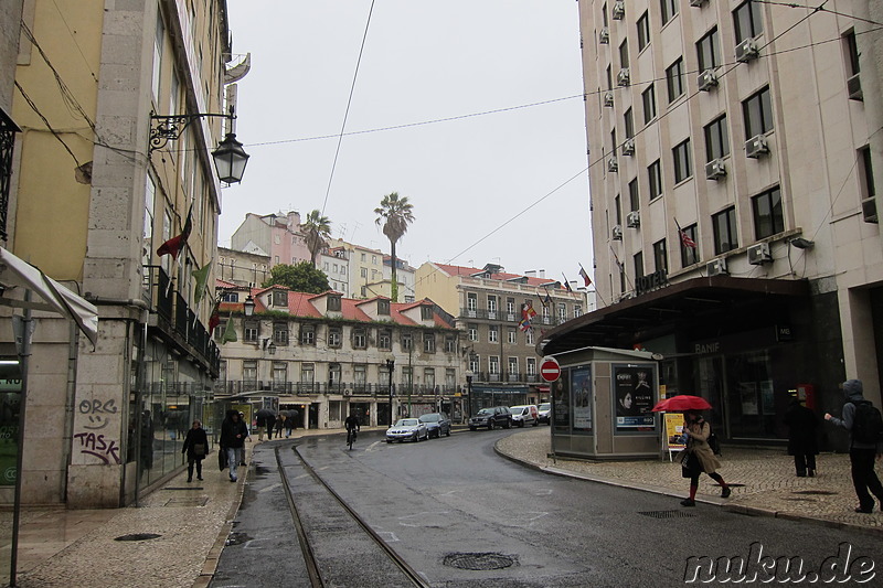 Spaziergang durch den Stadtteil Baixa von Lissabon, Portugal