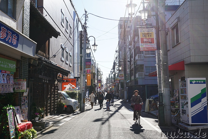 Spaziergang durch Kawagoe, Japan