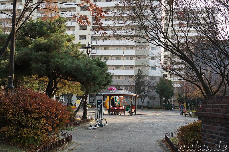 Spaziergang entlang den kleinen Bächen Galsancheon und Cheongcheoncheon in Bupyeong, Incheon, Korea