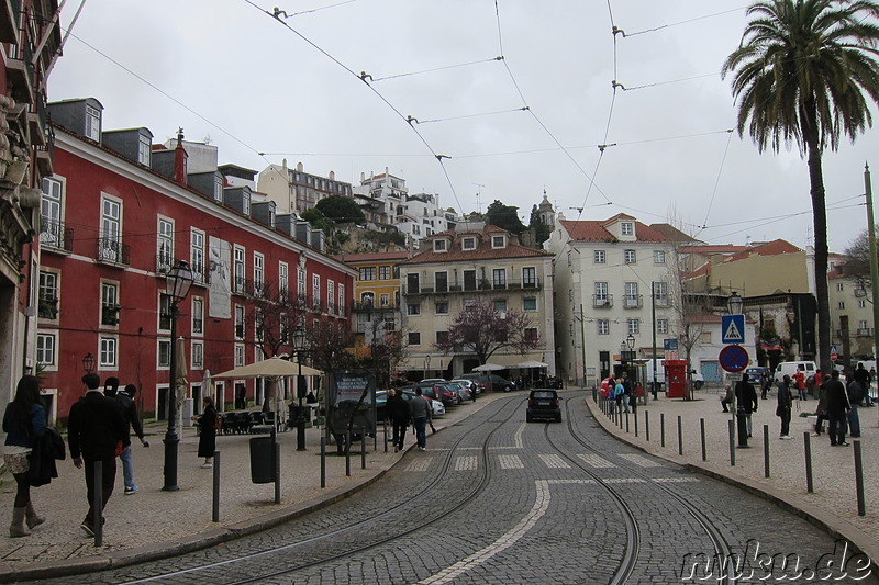 Spaziergang im Stadtteil Alfama, Lissabon, Portugal