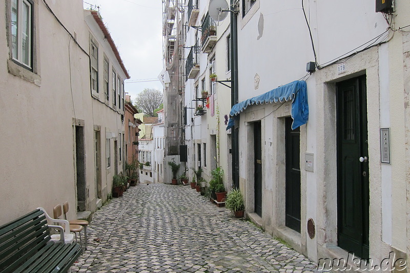 Spaziergang im Stadtteil Alfama, Lissabon, Portugal