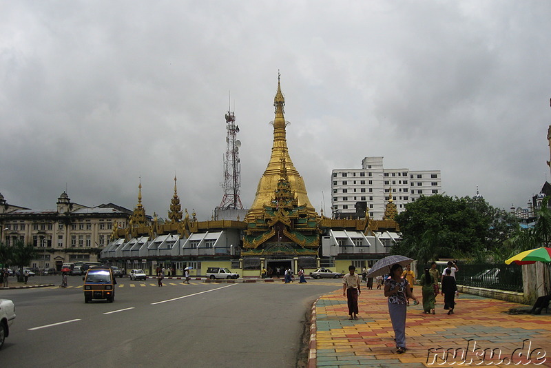 Sule Paya in Yangon, Myanmar