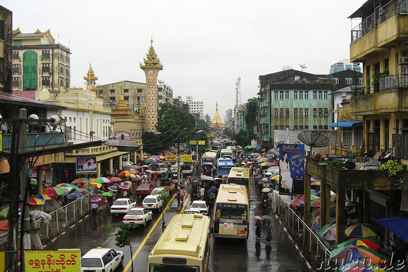 Sule Paya in Yangon, Myanmar