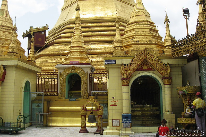 Sule Paya in Yangon, Myanmar