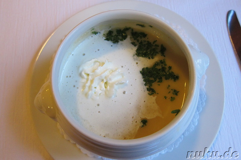 Suppe im Restaurant zum Kropf in Zürich, Schweiz