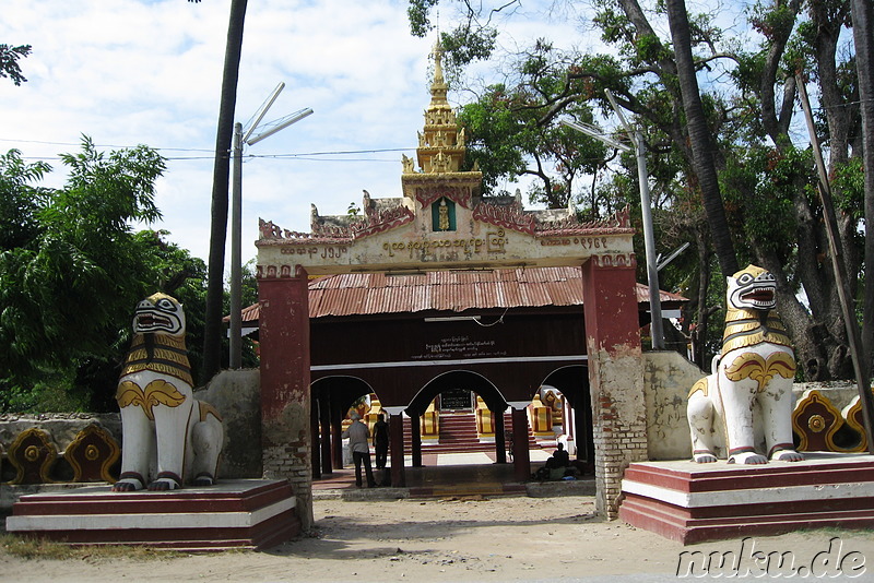 Tempel am Shwe In Bin Kyaung Kloster in Mandalay, Myanmar