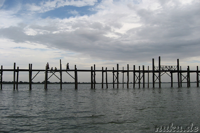 U-Bein-Bridge in Amarapura, Burma