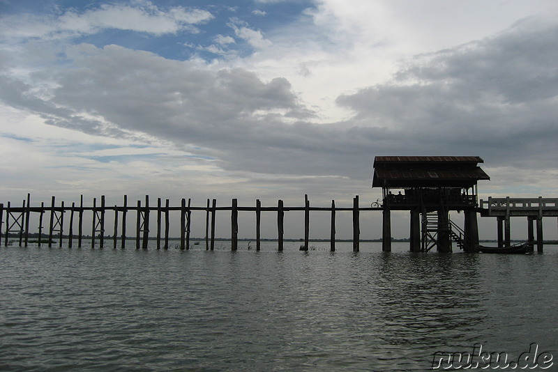 U-Bein-Bridge in Amarapura, Burma