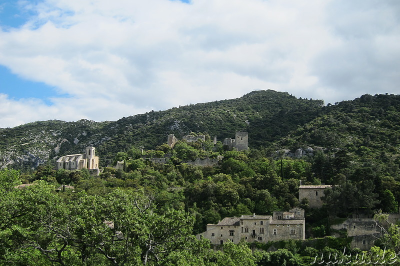 Verlassener Ort Oppede-le-Viex im Naturpark Luberon, Frankreich