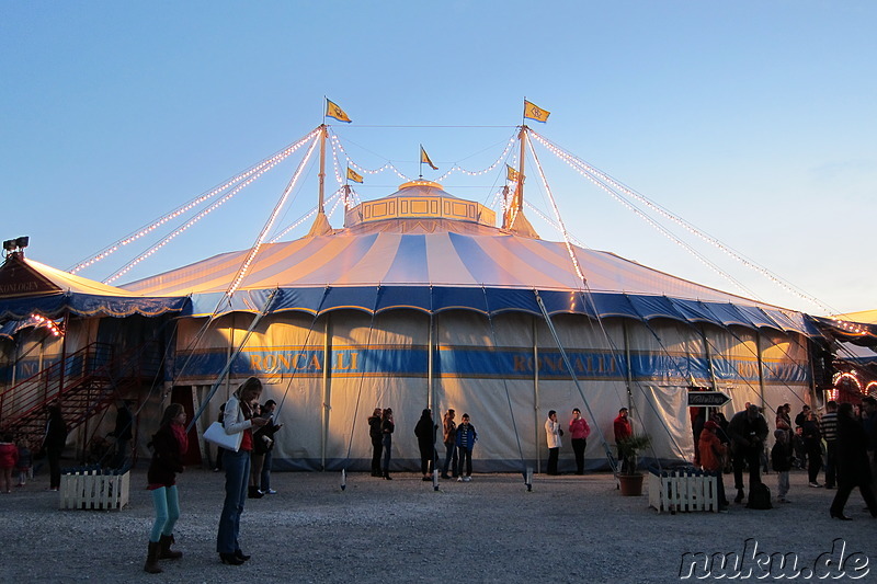 Vorstellung von Zirkus Roncalli in Nürnberg