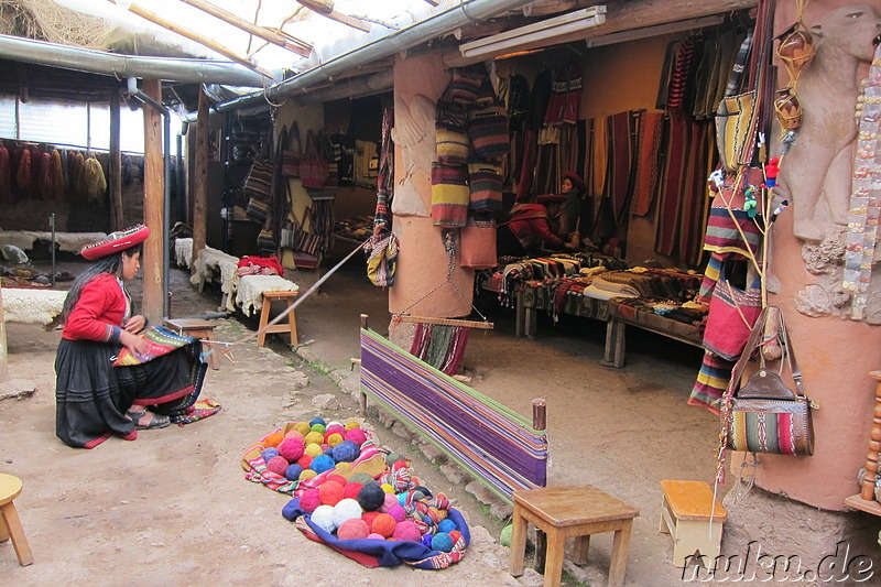 Weberei in Chinchero, Urubamba Valley, Peru