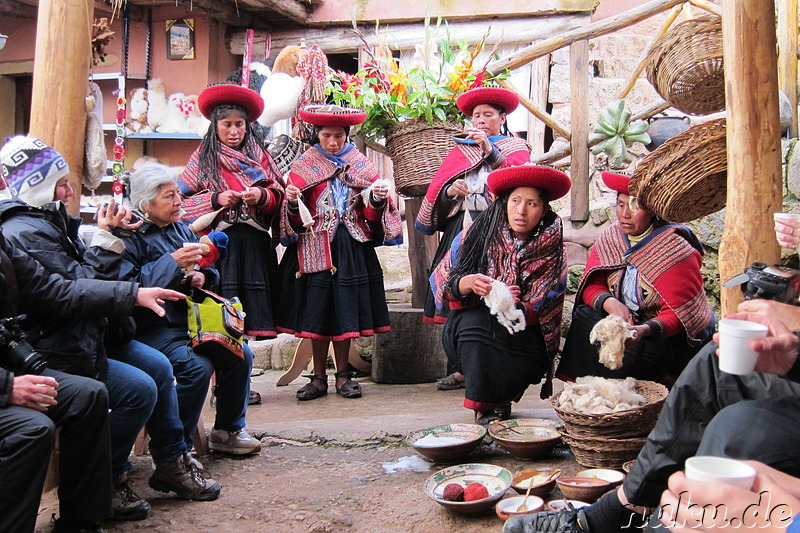 Weberei in Chinchero, Urubamba Valley, Peru