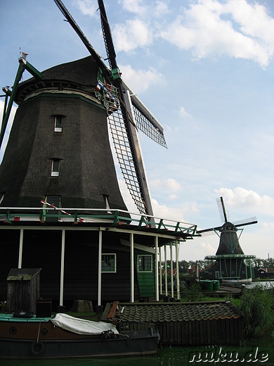 Windmühlen im Freilichtmuseum Zaanse Schans in den Niederlanden