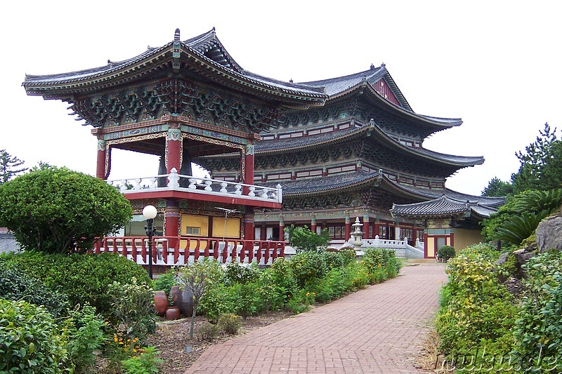 Yakcheonsa Tempel